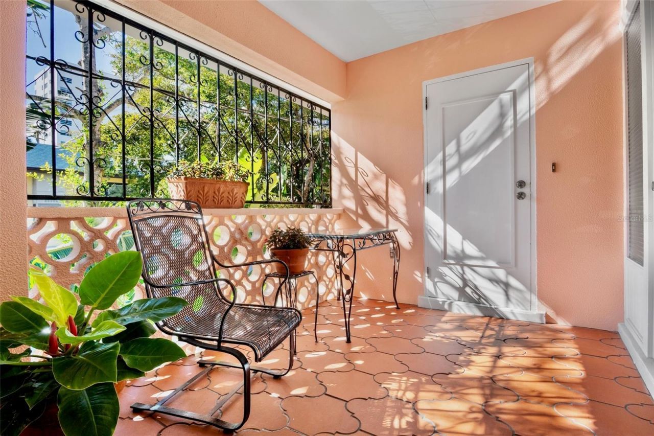 1516 Oak Street, Sarasota, FL 34236 Photo