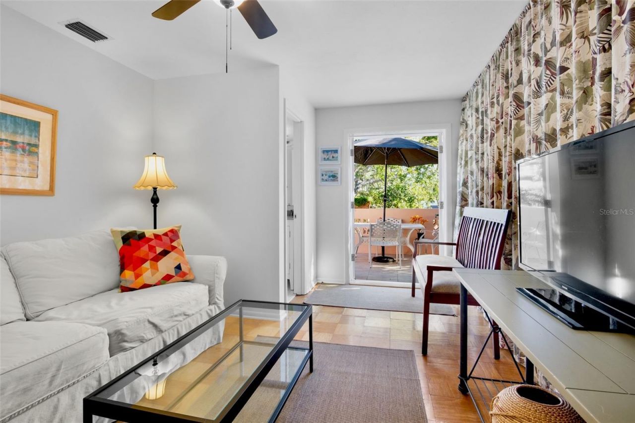 1516 Oak Street, Sarasota, FL 34236 Photo