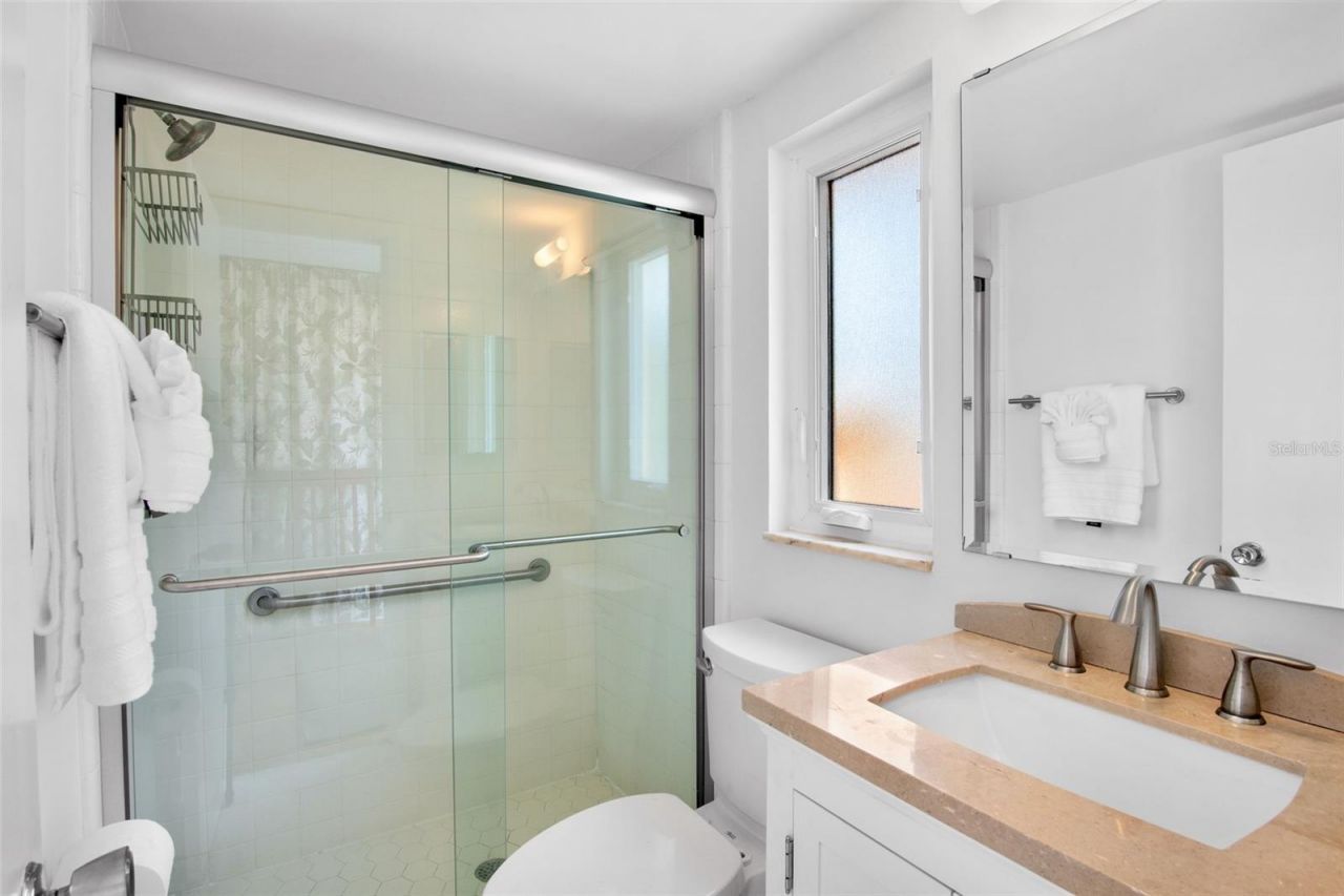 1516 Oak Street, Sarasota, FL 34236 Photo