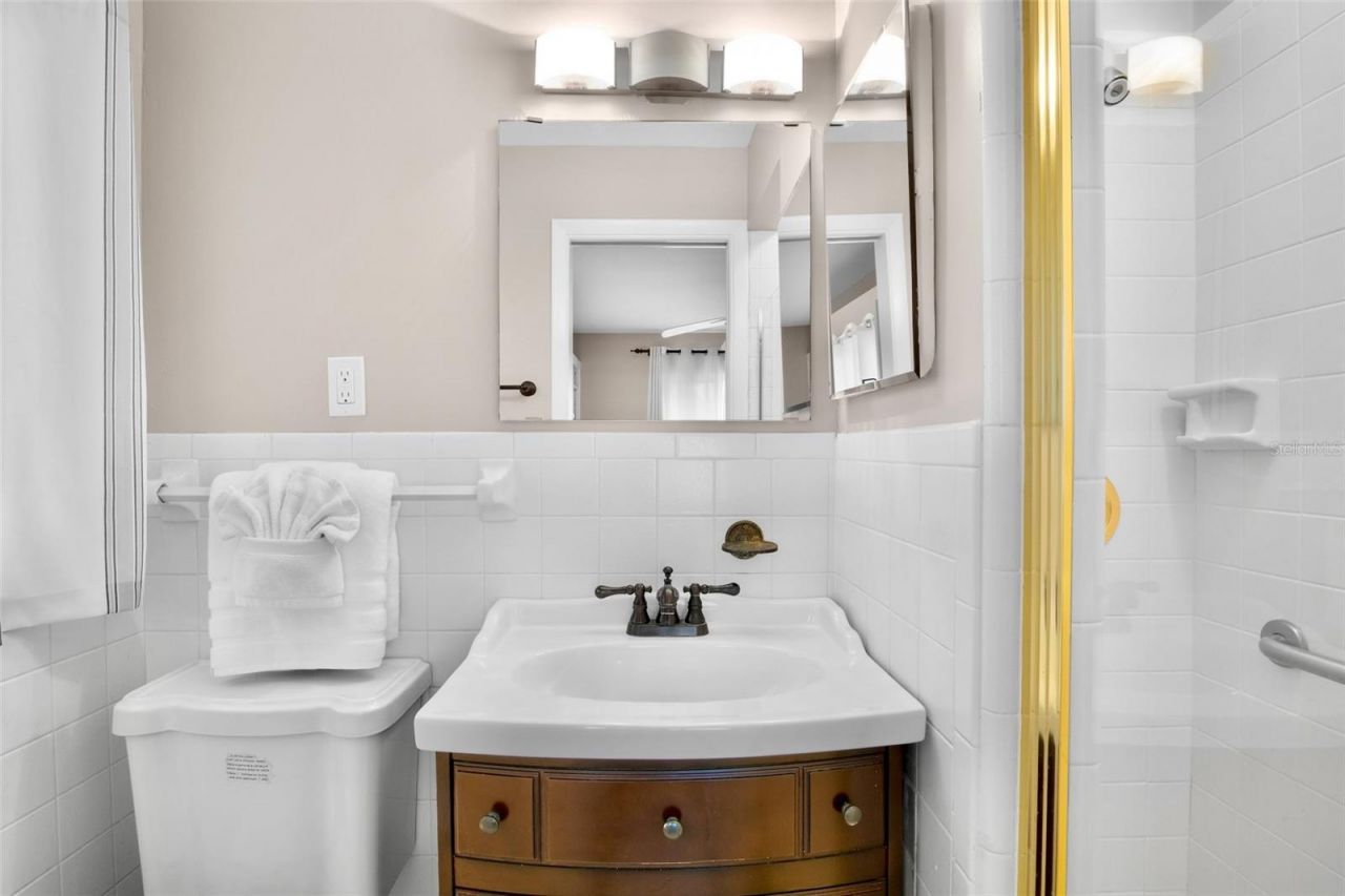 1516 Oak Street, Sarasota, FL 34236 Photo