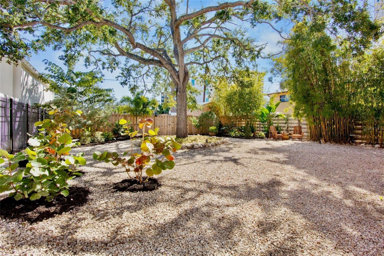 1516 Oak Street, Sarasota, FL 34236 Photo