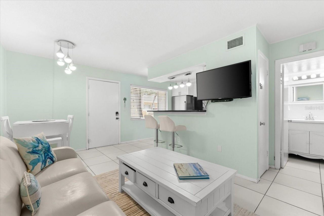 5955 Midnight Pass Road, Unit 4E, Sarasota, FL 34242 Photo