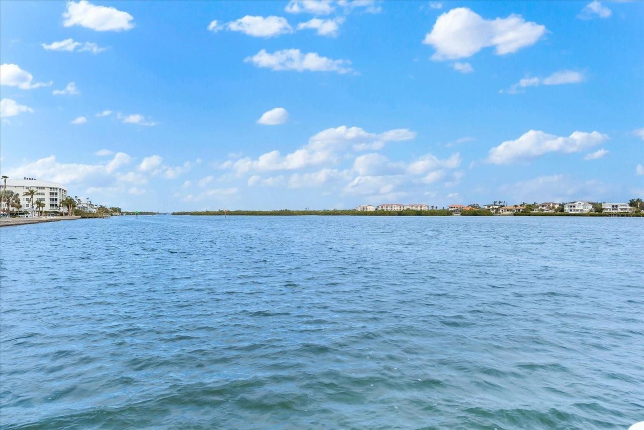 5955 Midnight Pass Road, Unit 4E, Sarasota, FL 34242 Photo