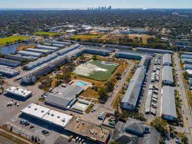 5850 21ST STREET N, Unit 4, ST PETERSBURG, FL 33714