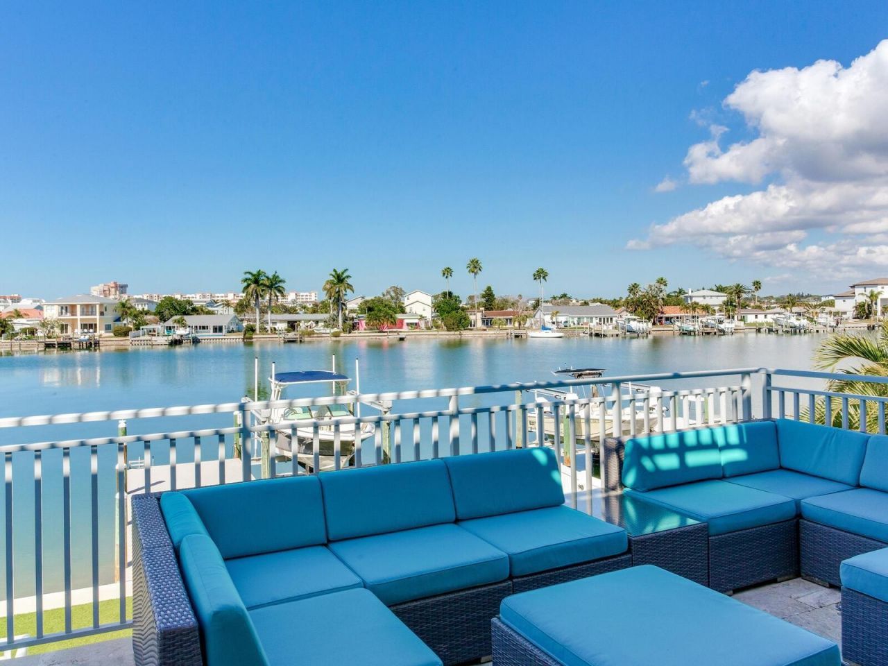 208 171st Avenue E, North Redington Beach, FL 33708 Photo