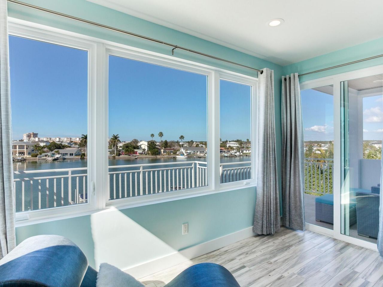 208 171st Avenue E, North Redington Beach, FL 33708 Photo