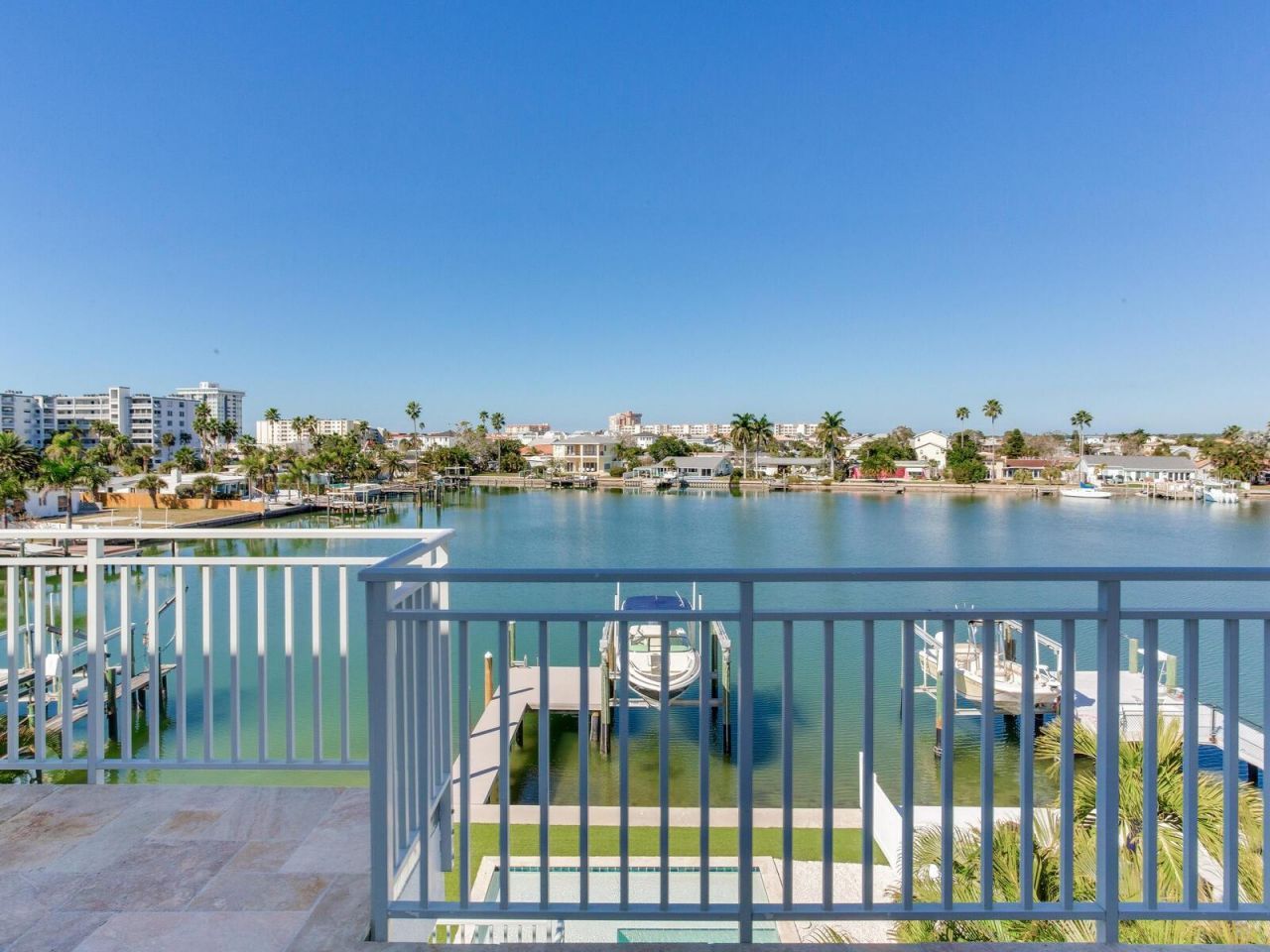 208 171st Avenue E, North Redington Beach, FL 33708 Photo