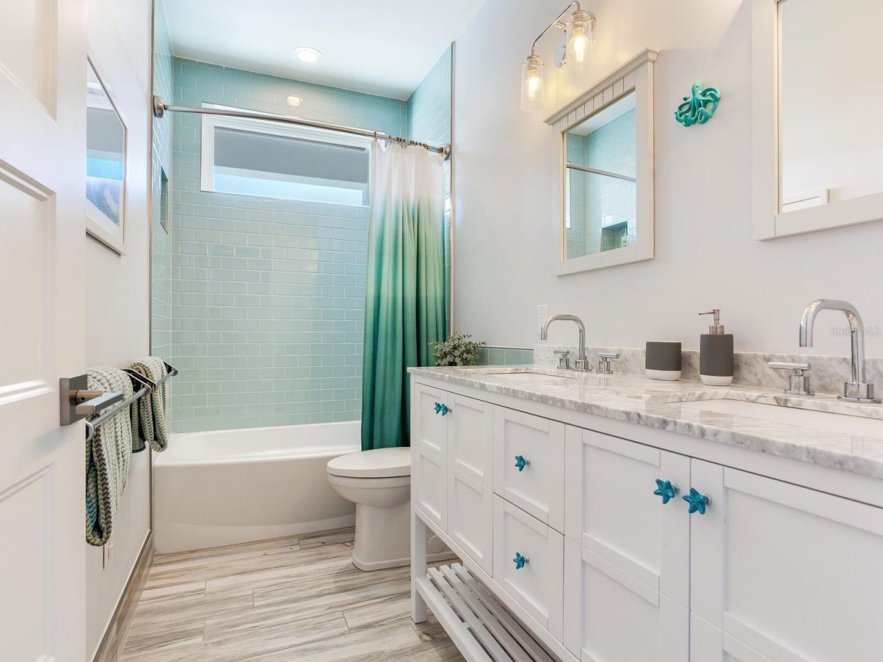 208 171st Avenue E, North Redington Beach, FL 33708 Photo