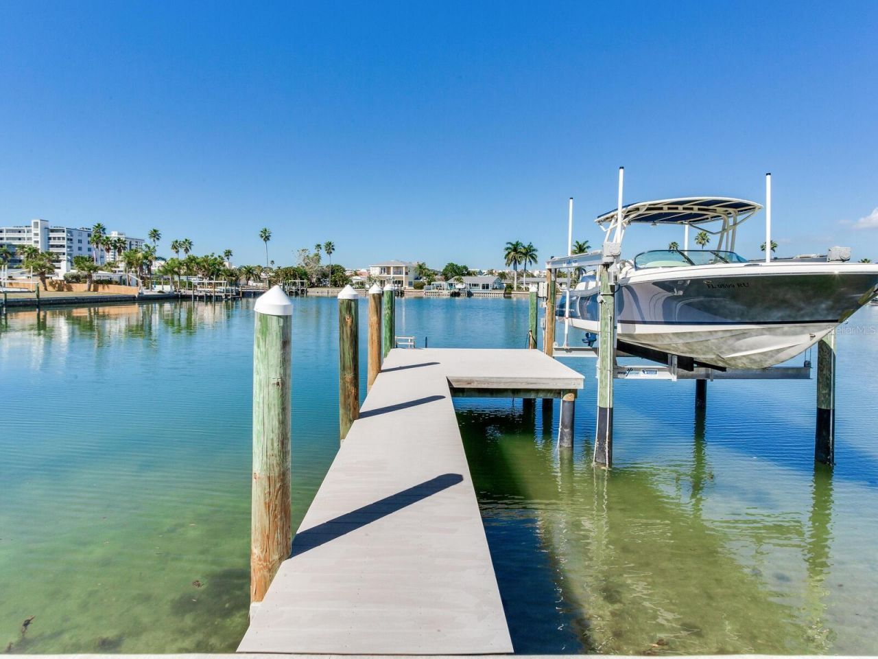 208 171st Avenue E, North Redington Beach, FL 33708 Photo