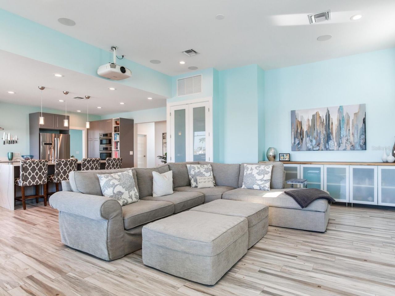 208 171st Avenue E, North Redington Beach, FL 33708 Photo