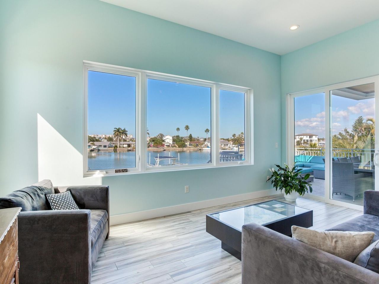 208 171st Avenue E, North Redington Beach, FL 33708 Photo