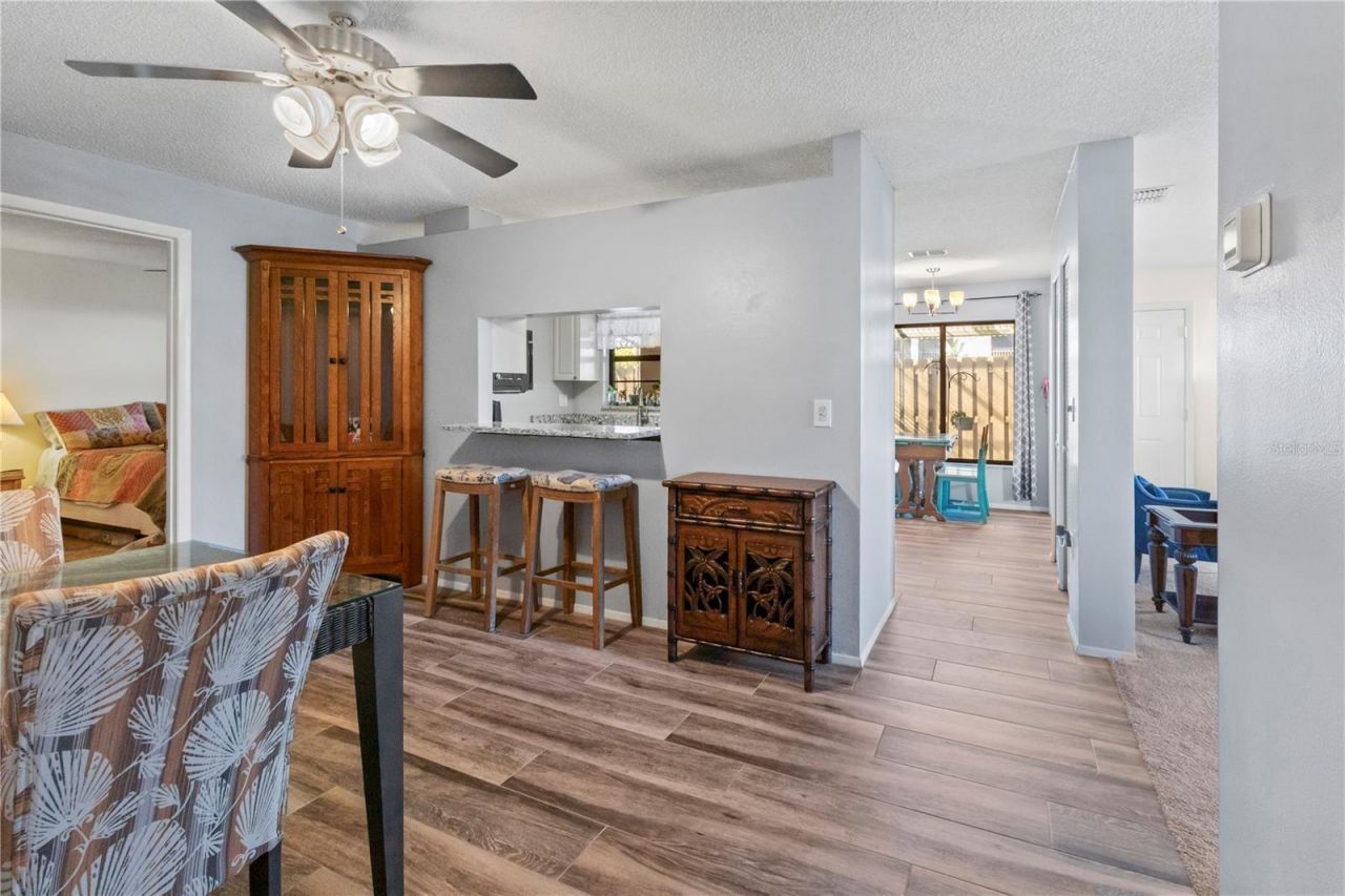 2824 72nd Street Court W, Bradenton, FL 34209 Photo