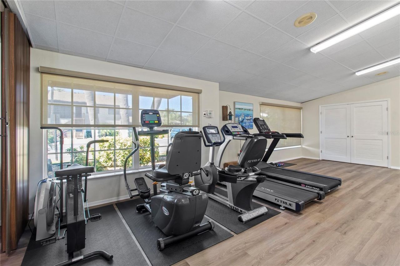 2824 72nd Street Court W, Bradenton, FL 34209 Photo