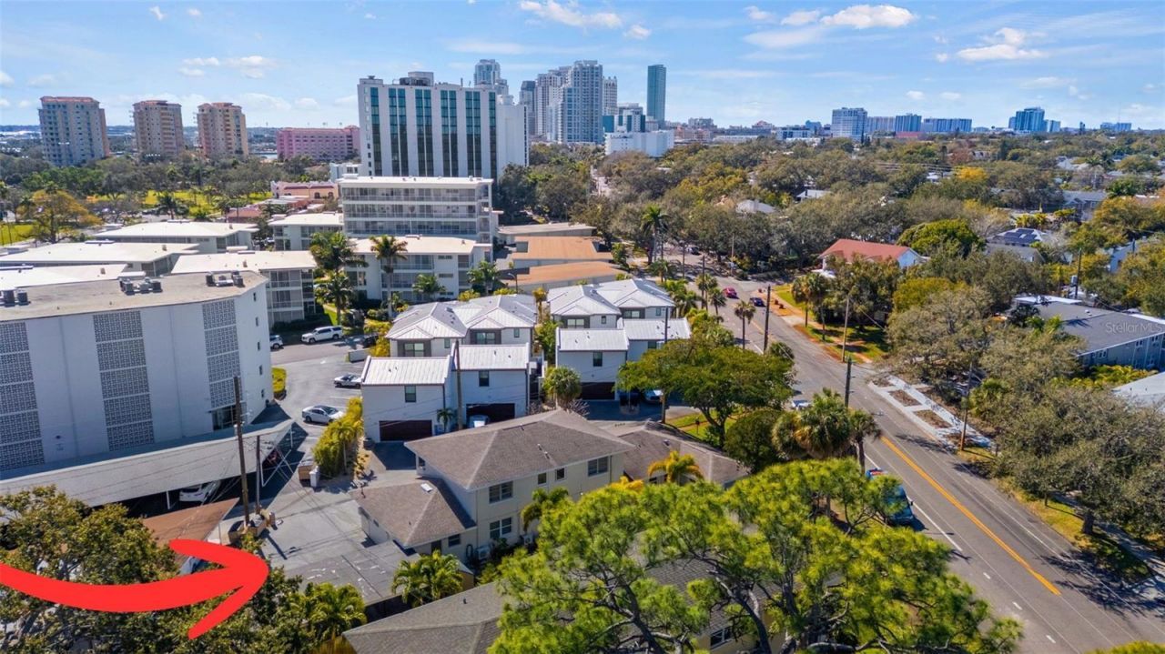 1121 Beach Drive Ne, Saint Petersburg, FL 33701 Photo