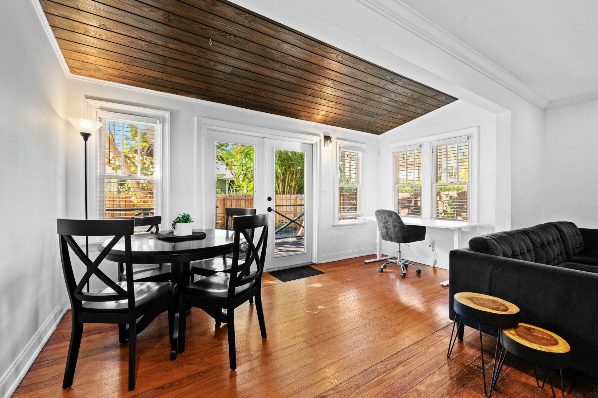 713 NE 17th Road, Fort Lauderdale, FL 33304 Photo