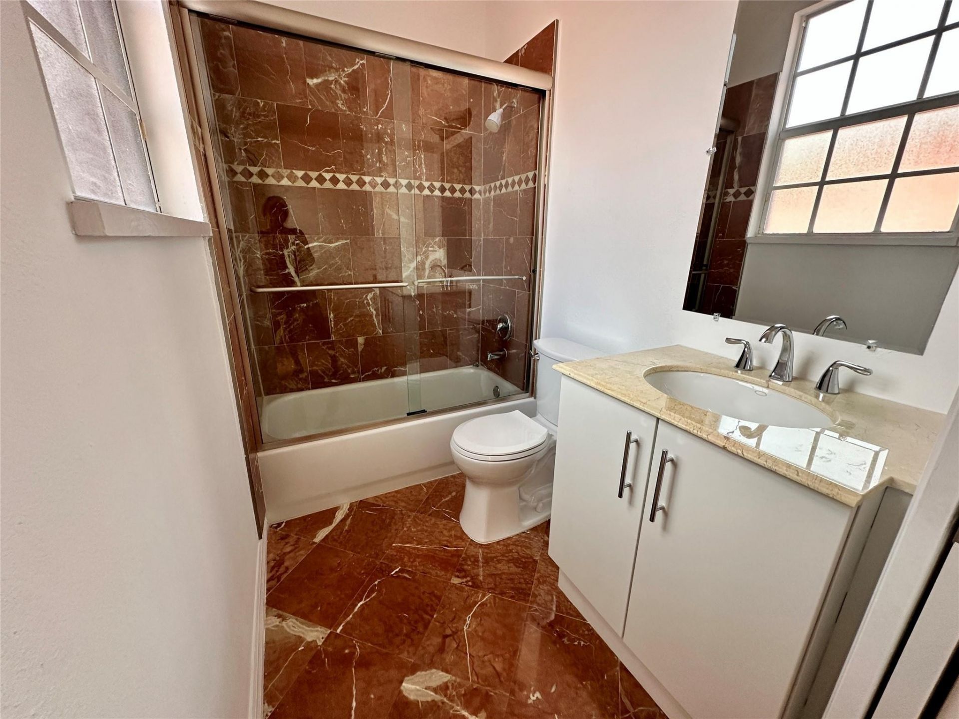 3213 NE 5th Street, Unit 201, Pompano Beach, FL 33062 Photo