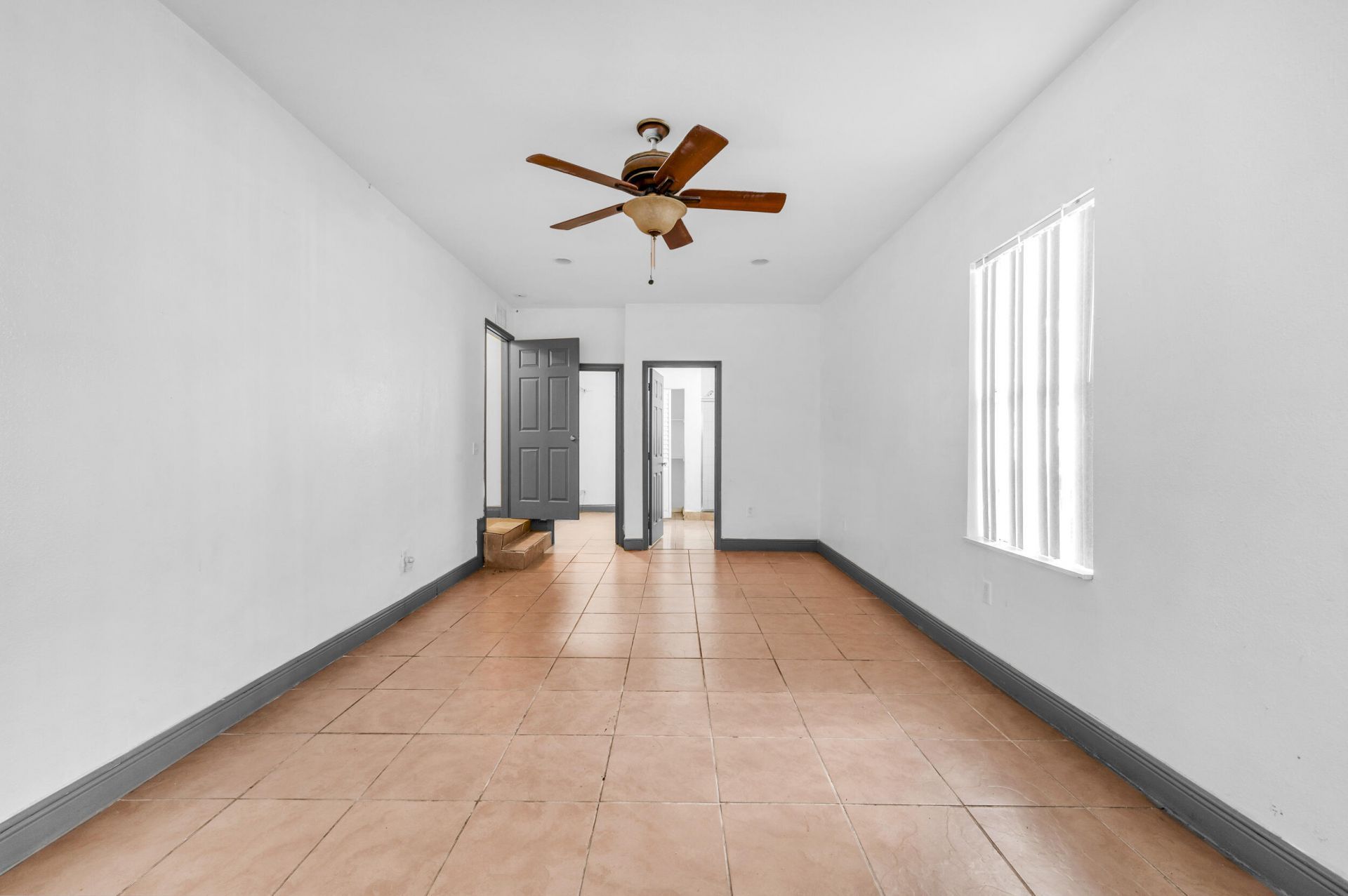 124 SW 10th Avenue, Boynton Beach, FL 33435 Photo