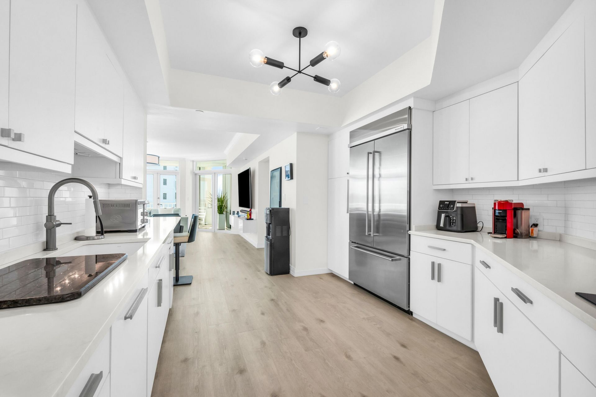 300 SE 5th Avenue, Unit 6110, Boca Raton, FL 33432 Photo