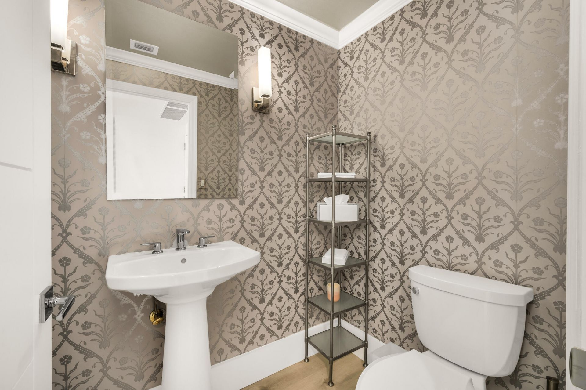 300 SE 5th Avenue, Unit 6110, Boca Raton, FL 33432 Photo