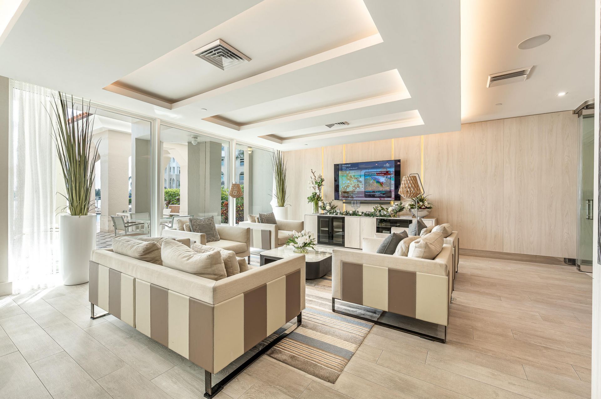 300 SE 5th Avenue, Unit 6110, Boca Raton, FL 33432 Photo