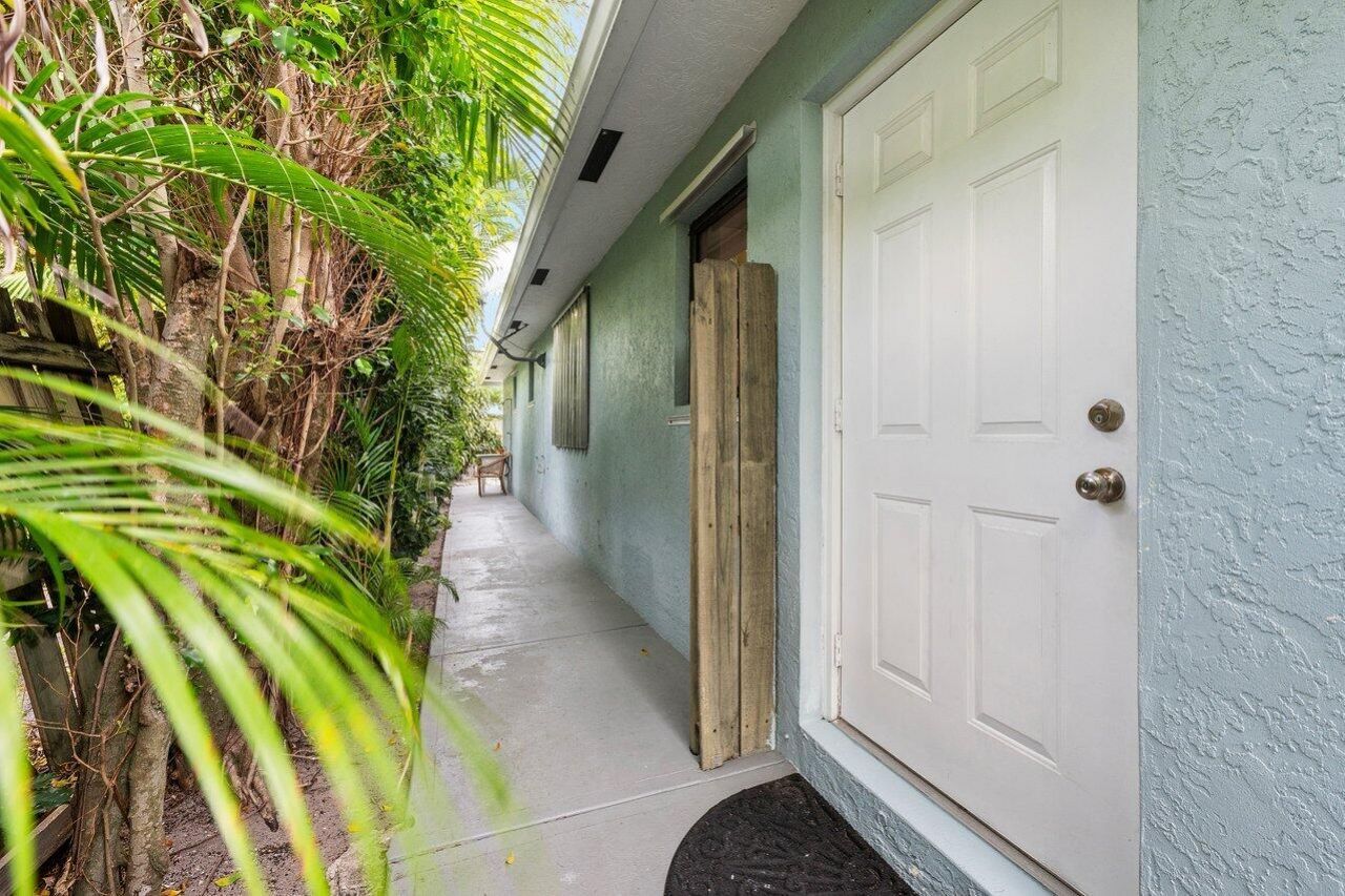 164 Bryn Mawr Drive, Lake Worth Beach, FL 33460 Photo