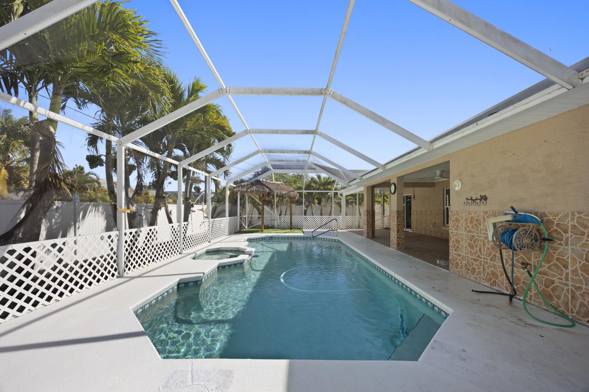 439 SE Nome Drive, Port Saint Lucie, FL 34984 Photo