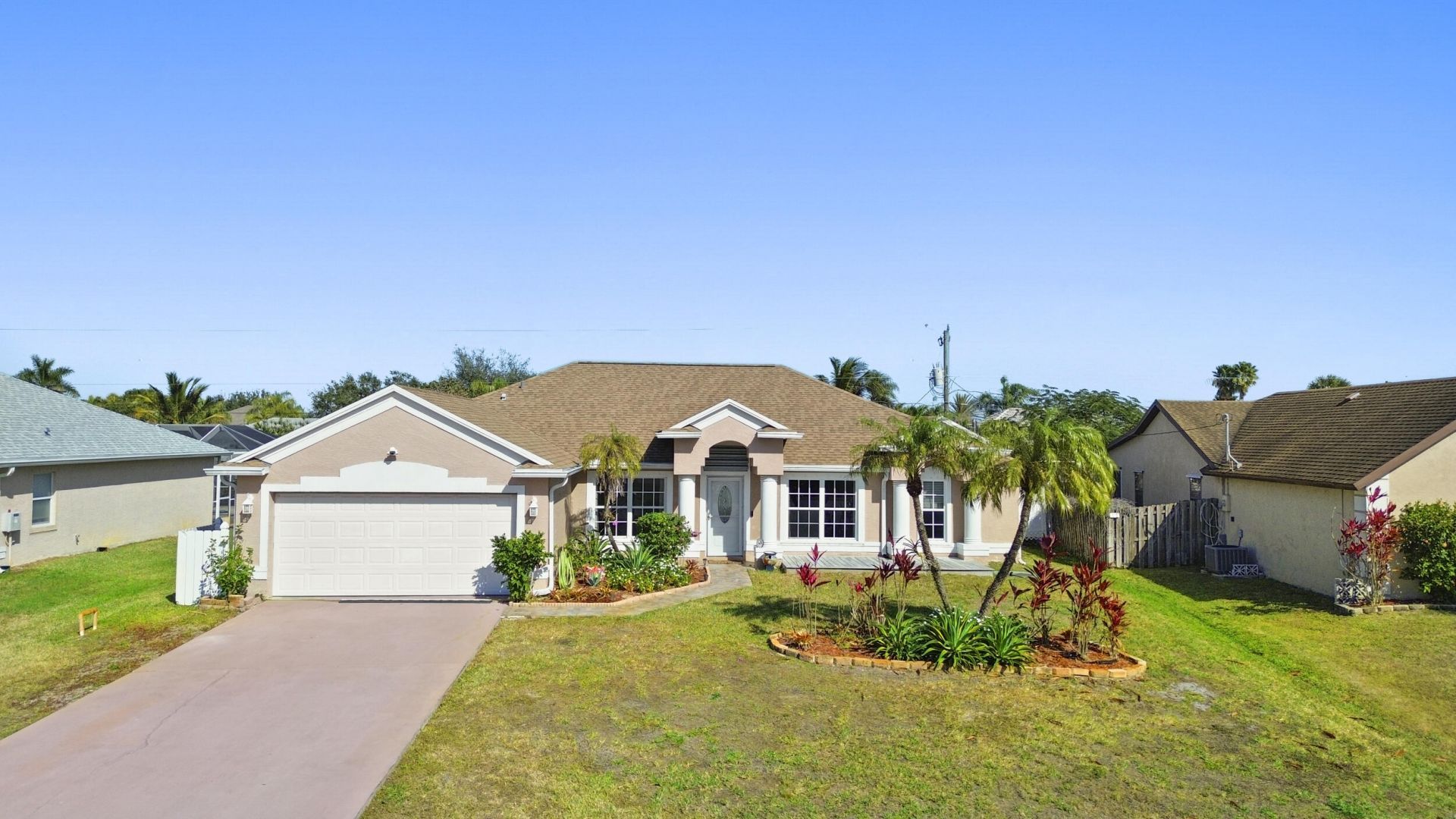 439 SE Nome Drive, Port Saint Lucie, FL 34984 Photo