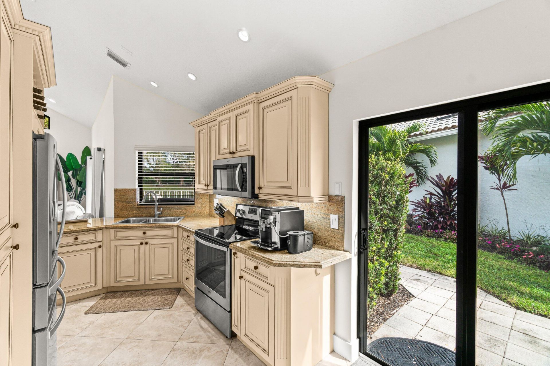 5061 Via De Amalfi Drive, Boca Raton, FL 33496 Photo