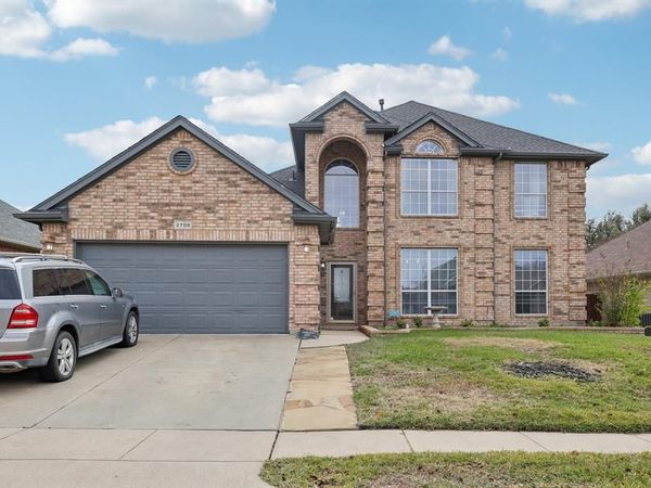 2708 White Rock Drive, Fort Worth, TX 76131