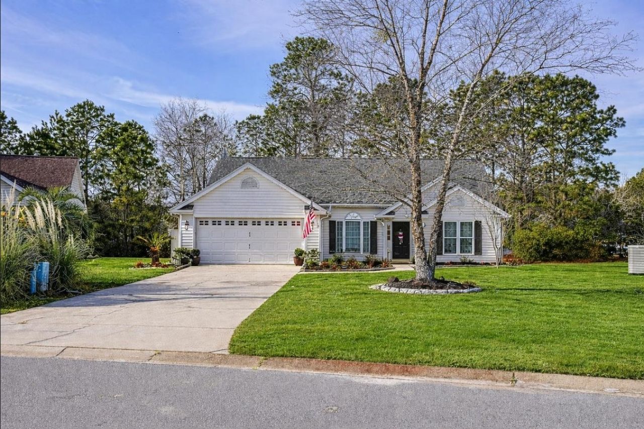 1088 Vestry Dr. Photo 1