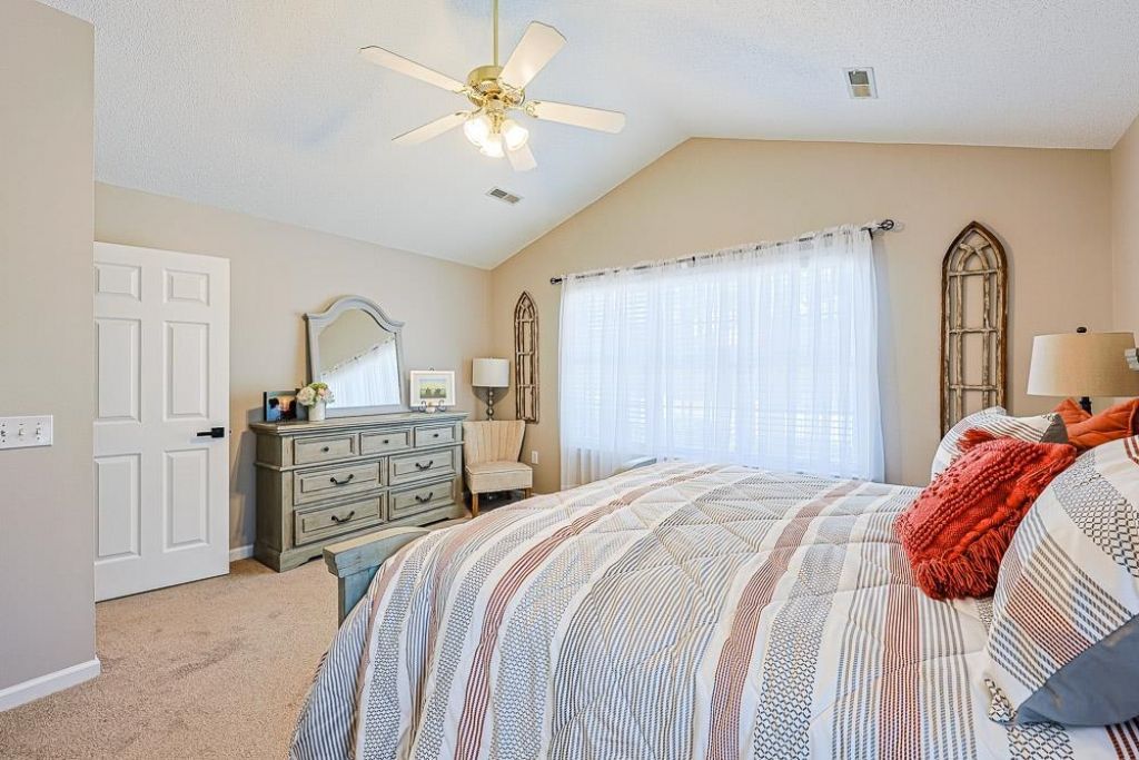 1088 Vestry Dr. Photo 12