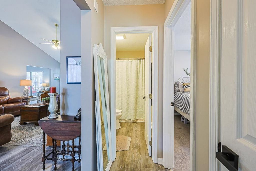 1088 Vestry Dr. Photo 26