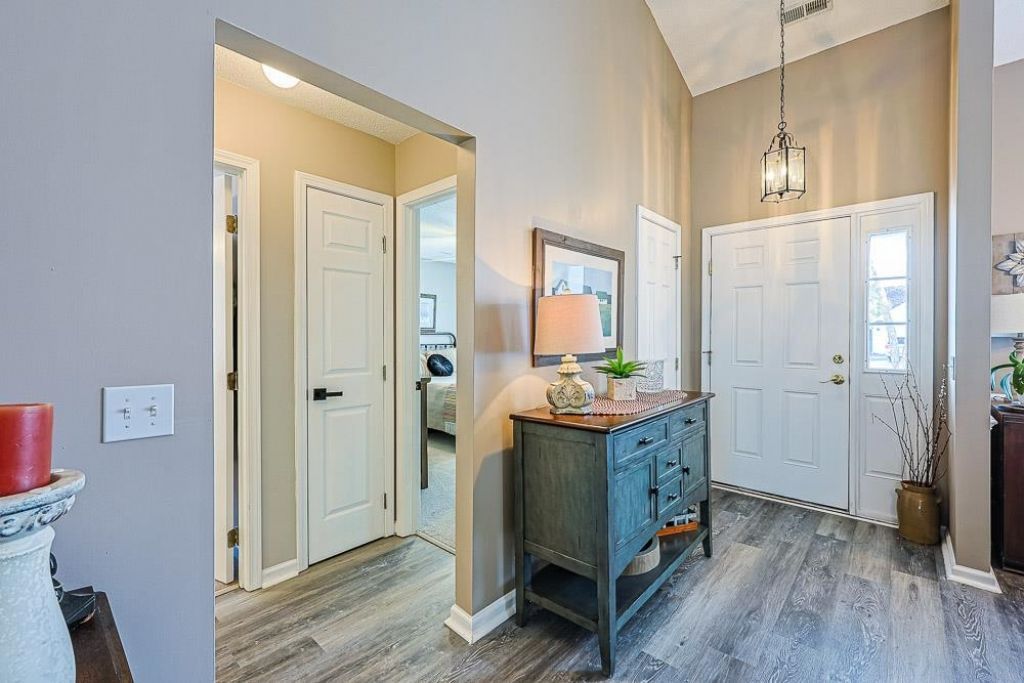 1088 Vestry Dr. Photo 27