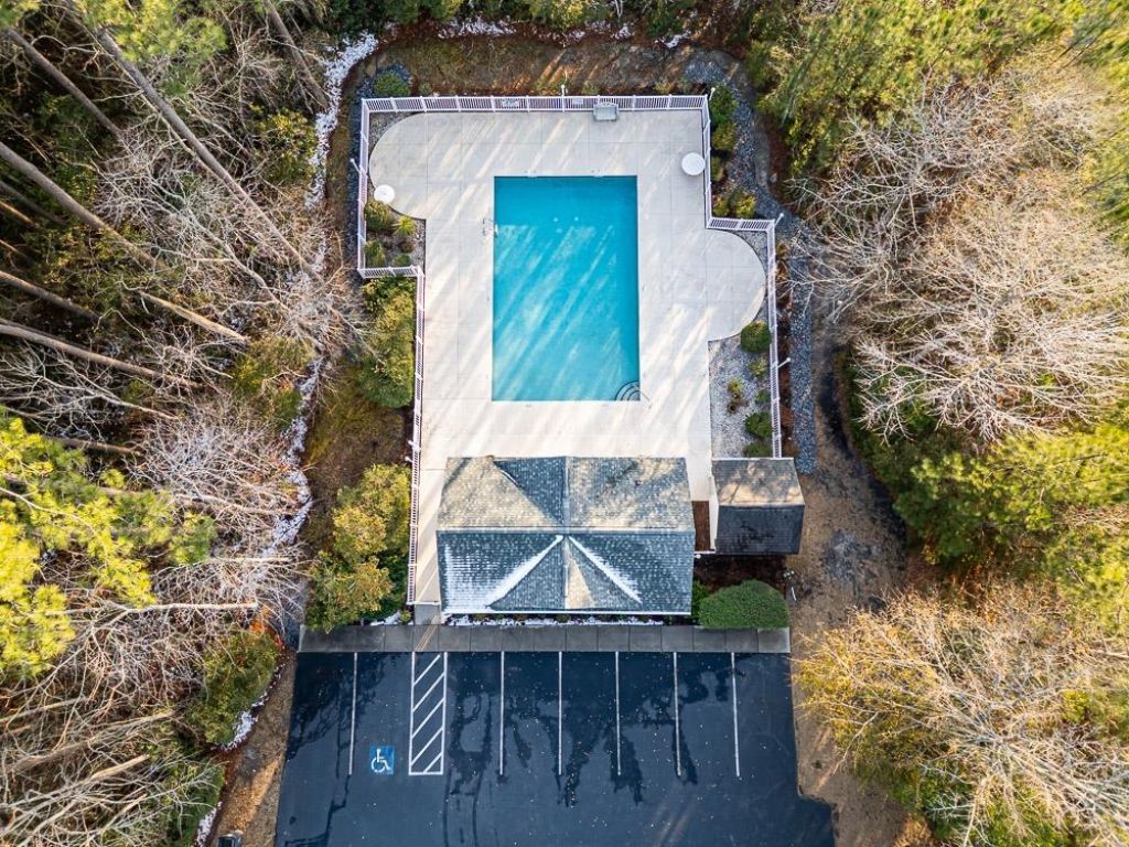 1088 Vestry Dr. Photo 36