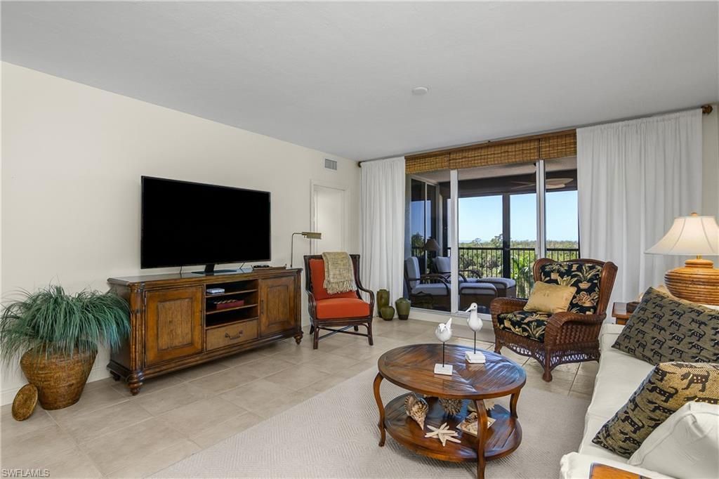 7225 Pelican Bay Blvd, Unit 402, Naples, FL 34108 Photo