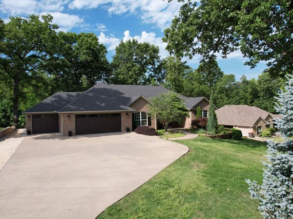 59421 E 301 Road, Grove, OK 74344