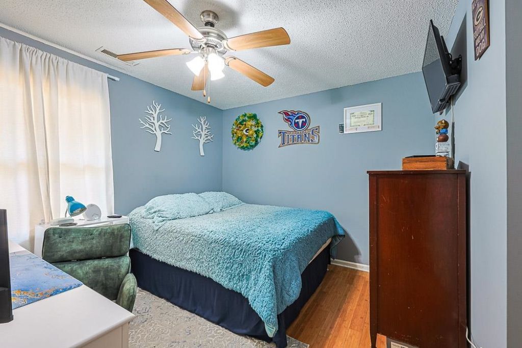 95 Channing Dr. Photo 16