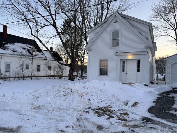 41 Dean Street, Winterport, ME 04496