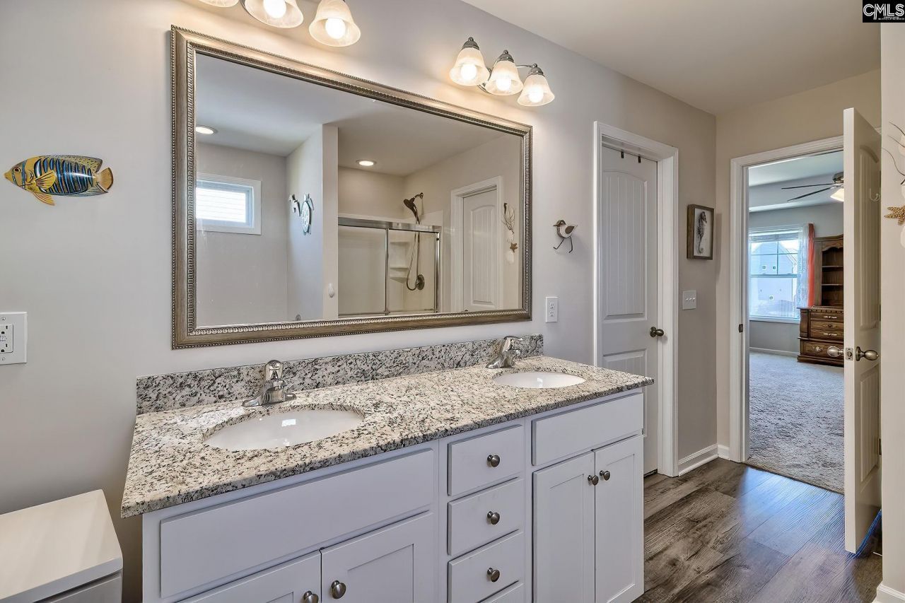 14 Manchurian Court  Photo 19