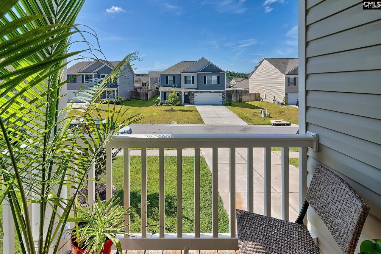 14 Manchurian Court  Photo 29