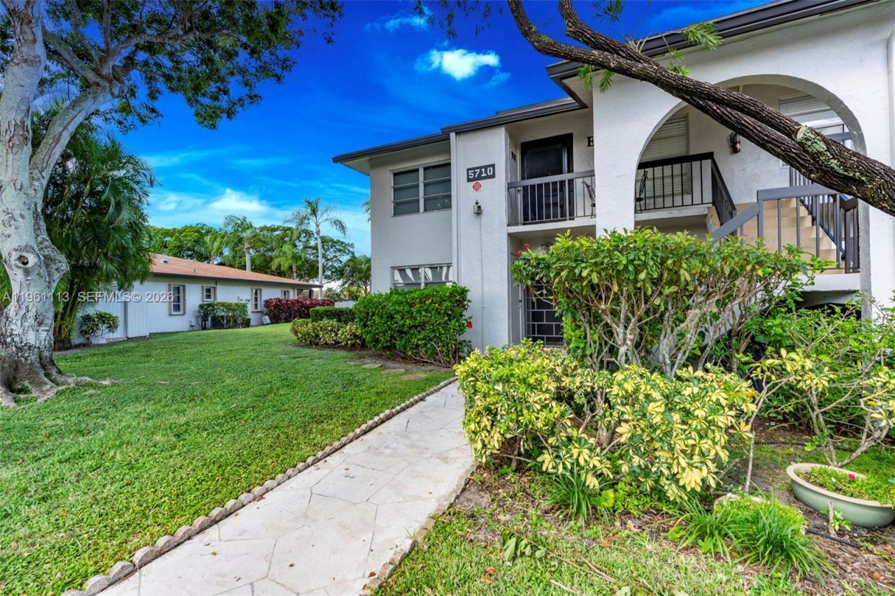 5710 Princess Palm Ct, Unit A, Delray Beach, FL 33484 Photo