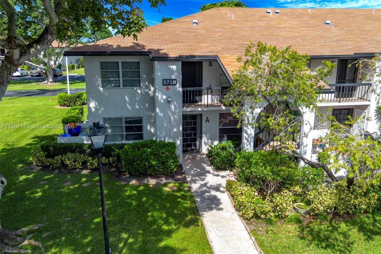 5710 Princess Palm Ct, Unit A, Delray Beach, FL 33484 Photo