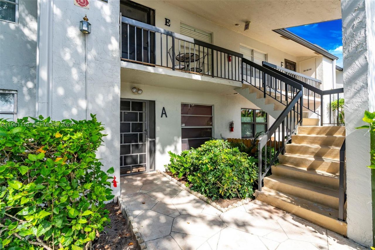 5710 Princess Palm Ct, Unit A, Delray Beach, FL 33484 Photo