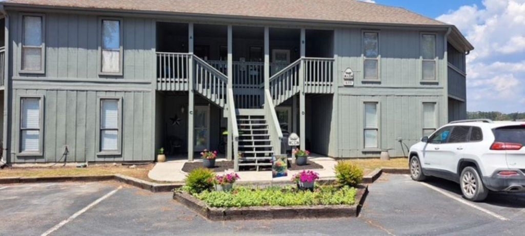 859 Tall Oaks Ct. Photo 26