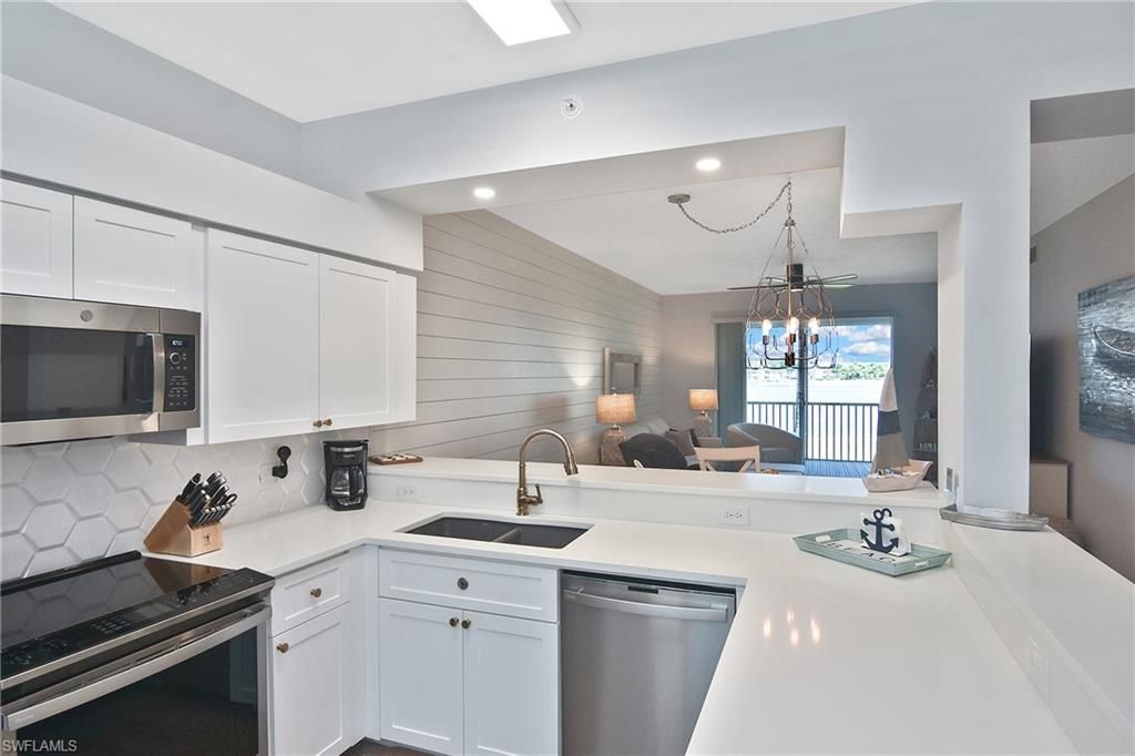 10460 Washingtonia Palm Way, Unit 1324, Fort Myers, FL 33966 Photo