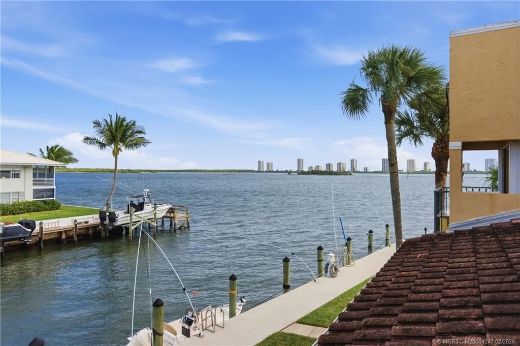 1155 Lake Shore Drive, Unit 202, West Palm Beach, FL 33403 Photo
