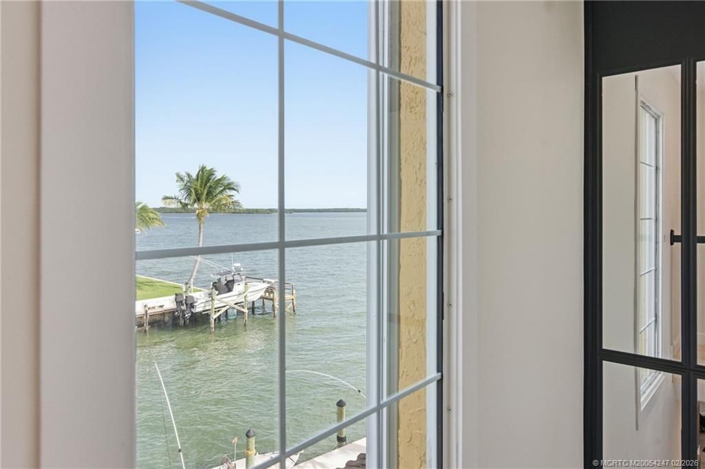 1155 Lake Shore Drive, Unit 202, West Palm Beach, FL 33403 Photo
