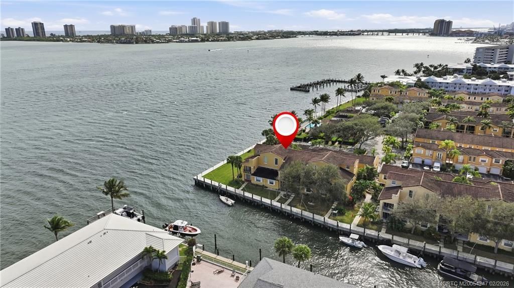 1155 Lake Shore Drive, Unit 202, West Palm Beach, FL 33403 Photo