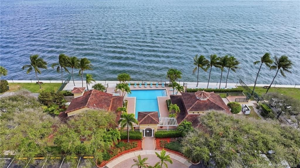 1155 Lake Shore Drive, Unit 202, West Palm Beach, FL 33403 Photo