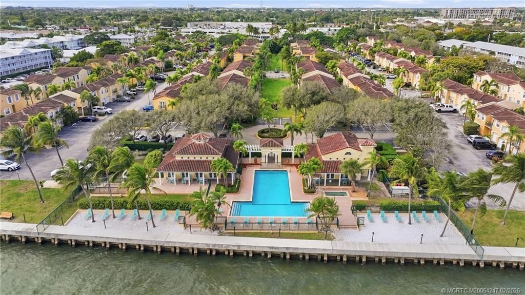 1155 Lake Shore Drive, Unit 202, West Palm Beach, FL 33403 Photo